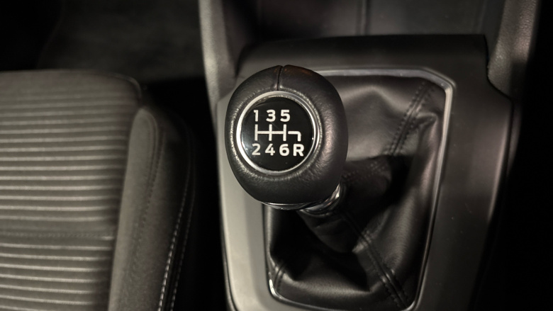 Ford Focus 1.0 EcoBoost Hybrid mHEV 155 Titanium 5dr Petrol Hatchback